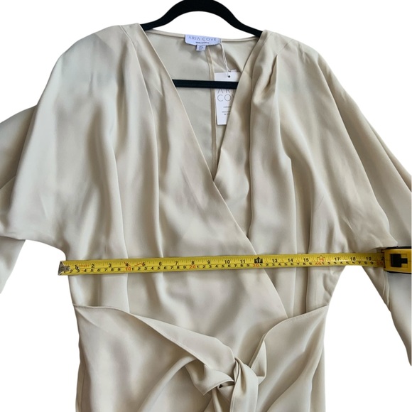 Aria Cove Stunning Mini Wrap Dress Size 6 UK - Picture 6 of 9